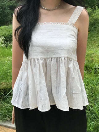 Delicate Fit Square Neck Frill Sleeveless Blouse