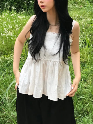 Delicate Fit Square Neck Frill Sleeveless Blouse