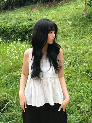 Delicate Fit Square Neck Frill Sleeveless Blouse