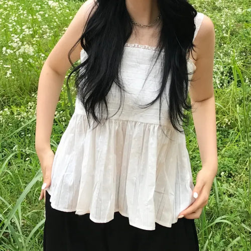 Delicate Fit Square Neck Frill Sleeveless Blouse