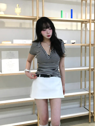 Daki Striped Button Short Sleeve T-shirt