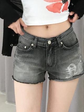 Unique Damaged Cubic Low-Rise Denim Shorts