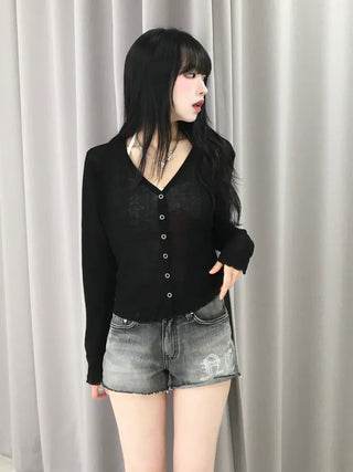 Unique Damaged Cubic Low-Rise Denim Shorts