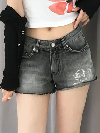 Unique Damaged Cubic Low-Rise Denim Shorts