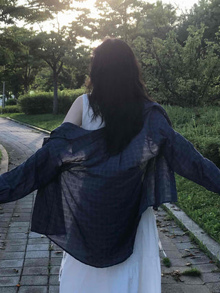 Minimal Fluttering Check Shirt