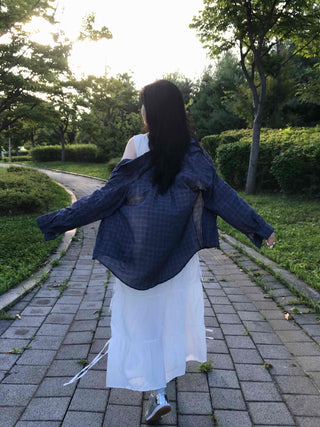Minimal Fluttering Check Shirt
