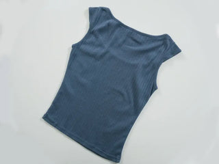 Lovely Diamond Punching Sleeveless