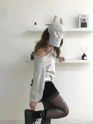 Raon Crop Off-shoulder Knit