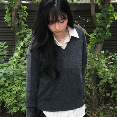 Pure Plain V-Neck Knit