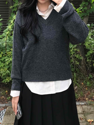 Pure Plain V-Neck Knit