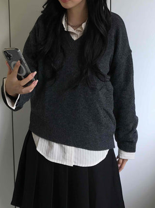 Pure Plain V-Neck Knit