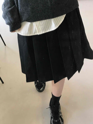 Muse Pleated Midi Skirt