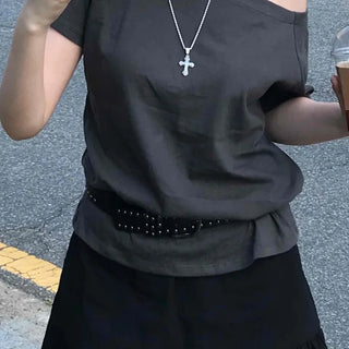Plain Asymmetrical Off-Shoulder Short-Sleeve T-Shirt