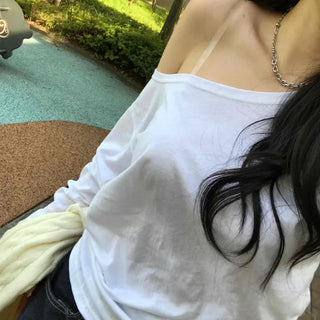 Delicate Fit Natural Long Sleeve Off-Shoulder T-Shirt