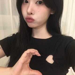 Heart Punching Shirred Short Sleeve T-shirt