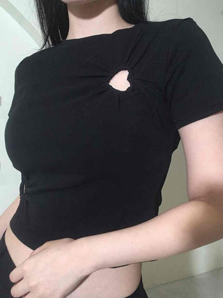 Heart Punching Shirred Short Sleeve T-shirt