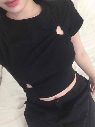 Heart Punching Shirred Short Sleeve T-shirt