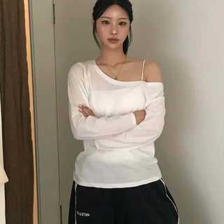 Delicate Fit Off-Shoulder Plain Long-Sleeve T-Shirt