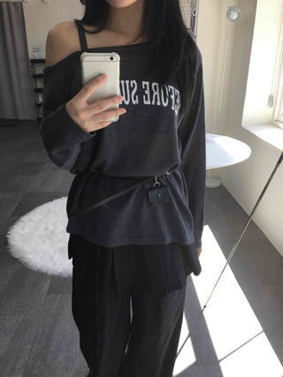Natural Strap Off-Shoulder Long-Sleeve T-Shirt