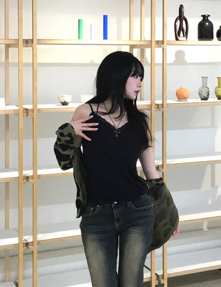 Kose Low-rise Bootcut Pants