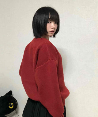 Avant-fit Round Neck Cat Knit