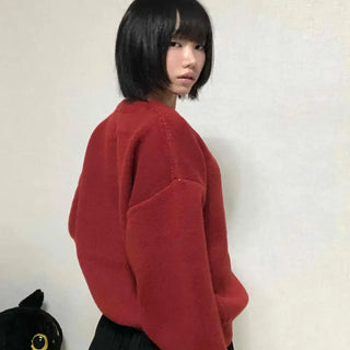 Avant-fit Round Neck Cat Knit