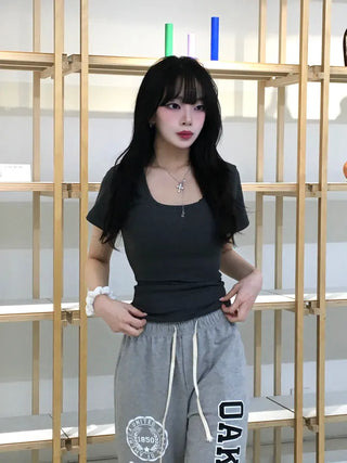 Robbie U-neck Ribbed Tight Short Sleeve Tee