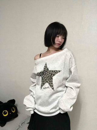 Leopard Print Star Off-Shoulder Sweatshirt
