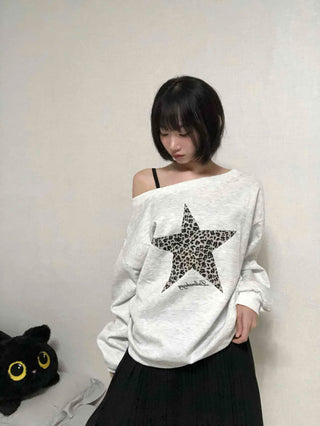Leopard Print Star Off-Shoulder Sweatshirt