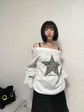 Leopard Print Star Off-Shoulder Sweatshirt