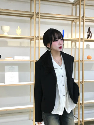 Keru Single Button Short Jacket Collar Pocket Classic