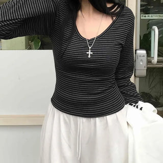 Minimal Arm Cover Striped V-Neck Tee
