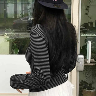Minimal Arm Cover Striped V-Neck Tee