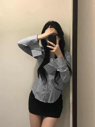 Hip stripe slim fit shirt