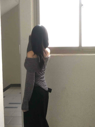 Comfortable Off-Shoulder Oversized Knit