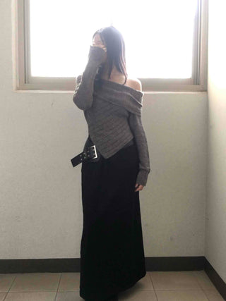 Comfortable Off-Shoulder Oversized Knit