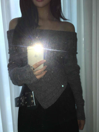 Comfortable Off-Shoulder Oversized Knit
