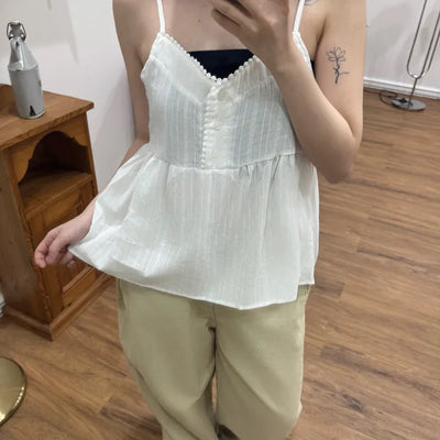 Bowty Lace Sleeveless Sleeveless Blouse