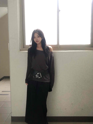 Street One-Off Asymmetrical Long Sleeve T-shirt