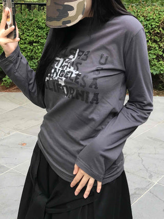Minimal Graphic Round Neck Long Sleeve T-shirt