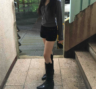 Comfort Studded Skinny Shorts
