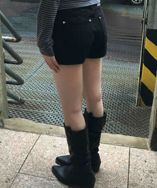 Comfort Studded Skinny Shorts