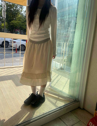 Retro Hip Frill Midi Skirt