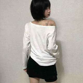 Effortless Chic Boxy Fit Off-Shoulder Long-Sleeve T-Shirt