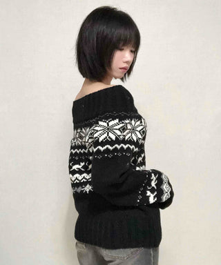 Edgy Nordic Off-shoulder Knit