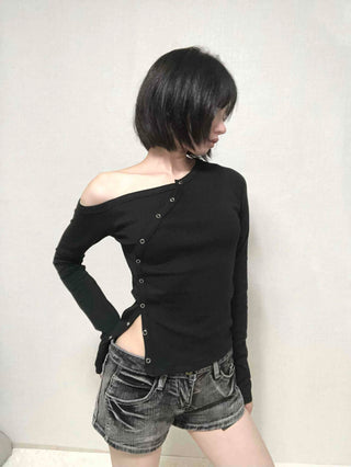 Curve Snap Slim Fit Off-Shoulder