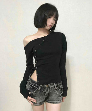 Curve Snap Slim Fit Off-Shoulder