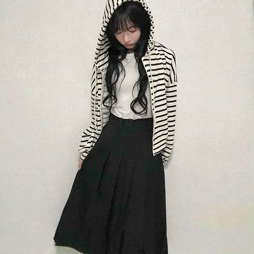 Minimal A-line Pleated Long Skirt