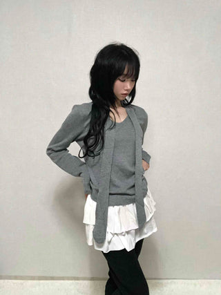 V-neck Tie Ribbon Long Sleeve Knit