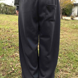 Elastic Waist Pleated Wide Jogger Pants